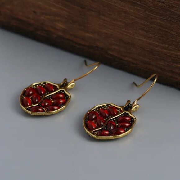 NEW Persephone Garnet Red and 14K Gold Plated Pomegranate Fruit Drop Earrings - Picture 2 of 5